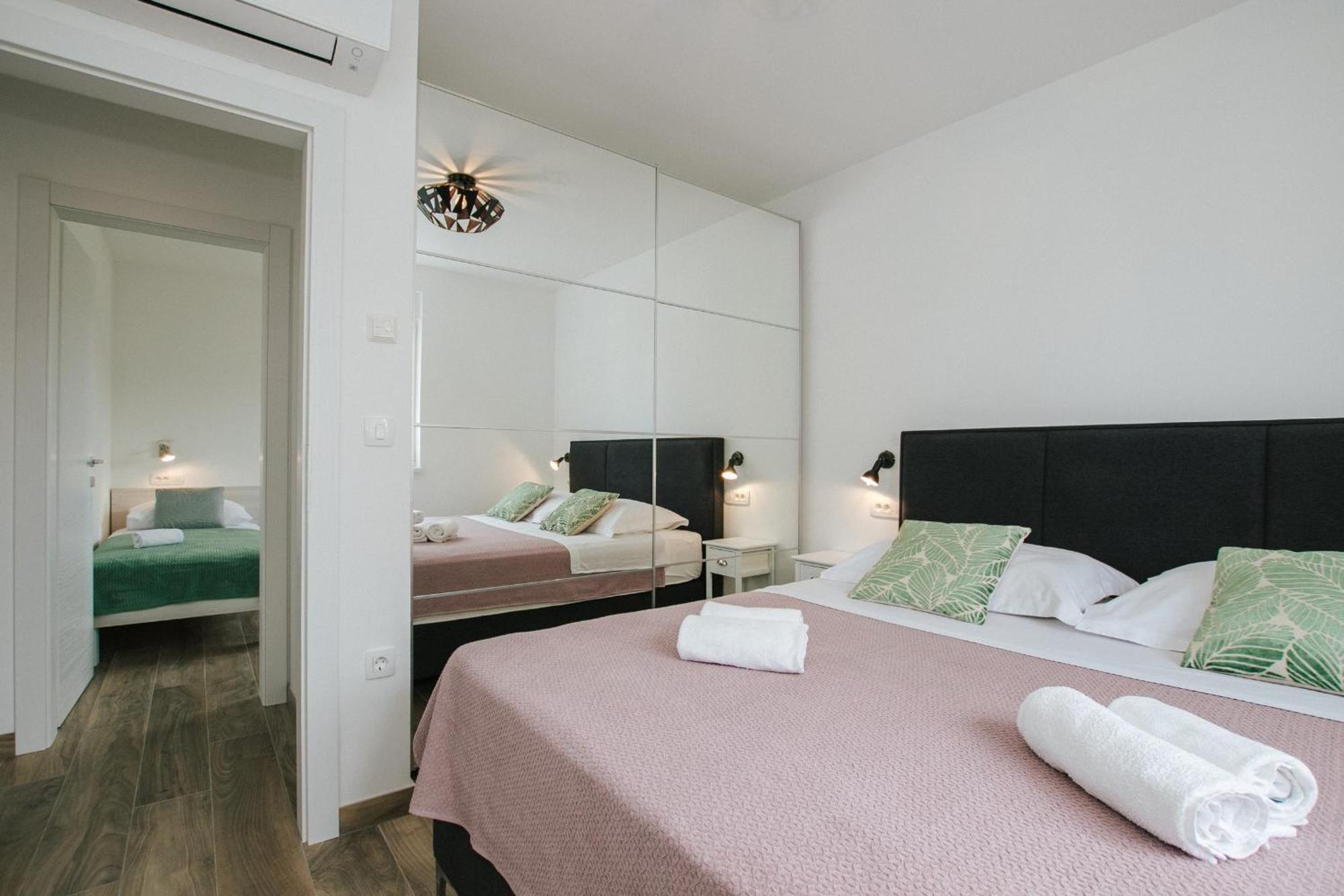 Luxury Apartments Marija Trogir Chambre photo